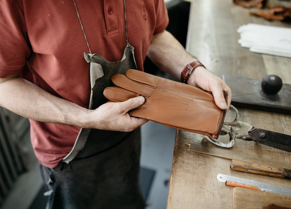 Tout savoir sur les gants (et comment identifier un gant de qualité)